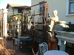 Venetian gate with columns